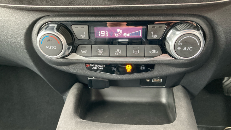 Nissan Juke 1.6 Hybrid Tekna+ 5dr Auto Hybrid Hatchback